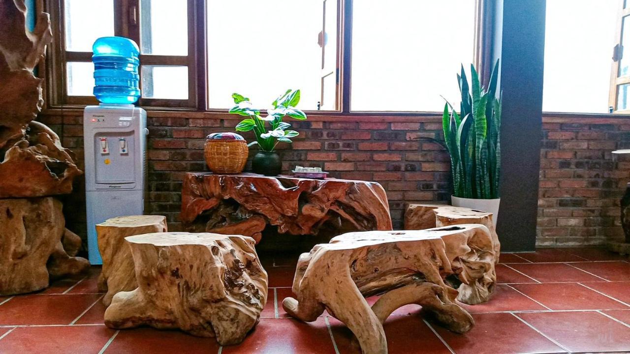 Cici Homestay Dong Van Bagian luar foto