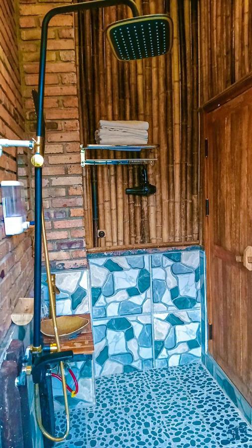 Cici Homestay Dong Van Bagian luar foto