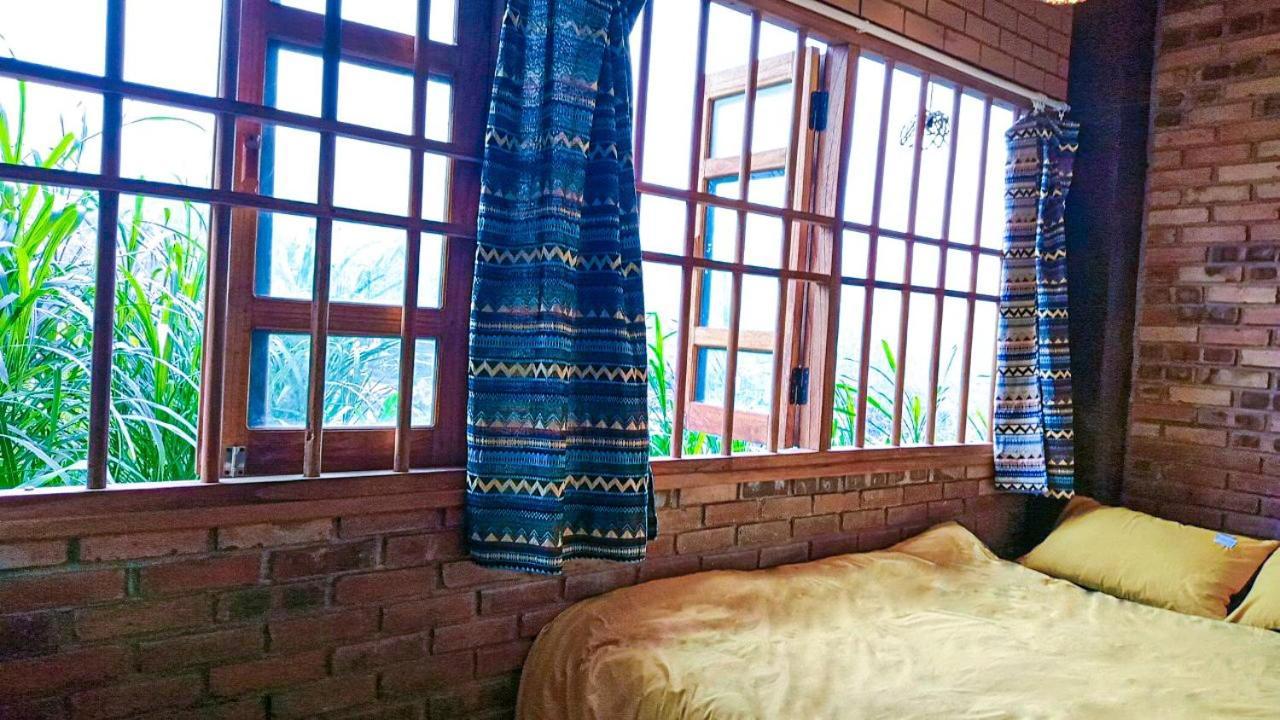 Cici Homestay Dong Van Bagian luar foto