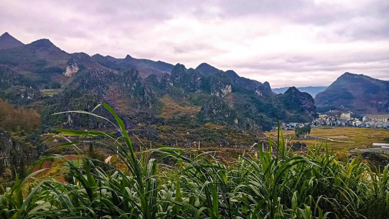 Cici Homestay Dong Van Bagian luar foto